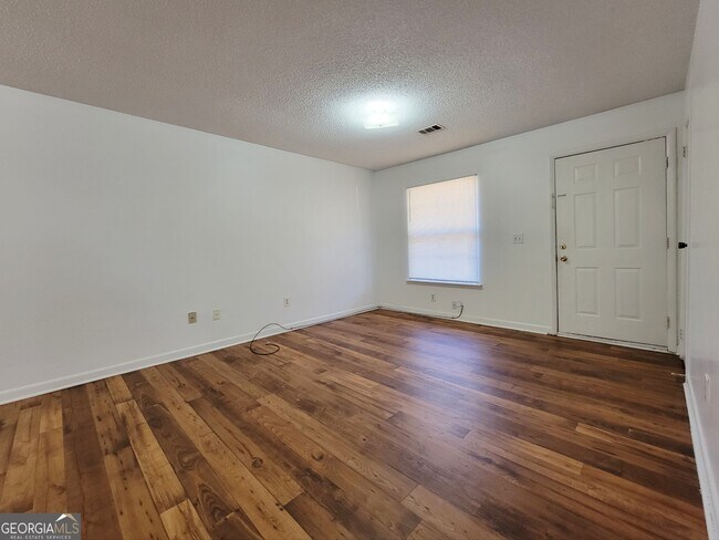 Foto del edificio - 4570 Hwy 53