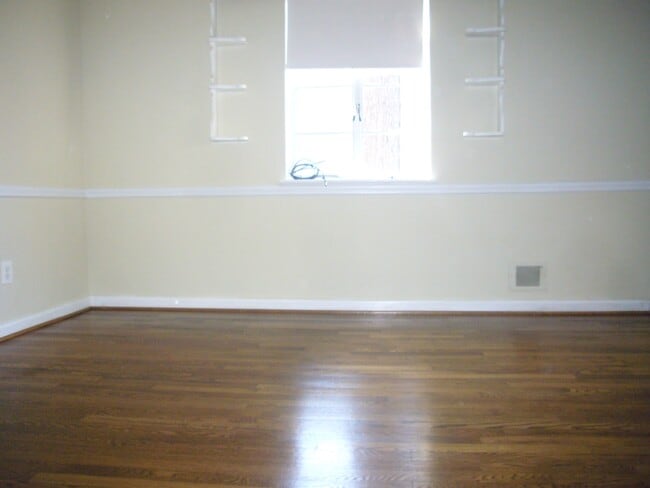 Building Photo - 204 N Emerson St