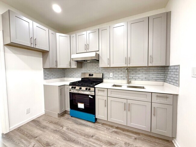 Foto del edificio - 2240 S Wentworth Ave
