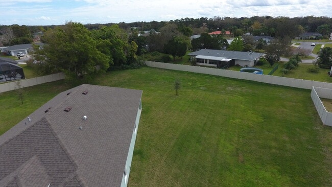 Building Photo - 1542 Killian Dr