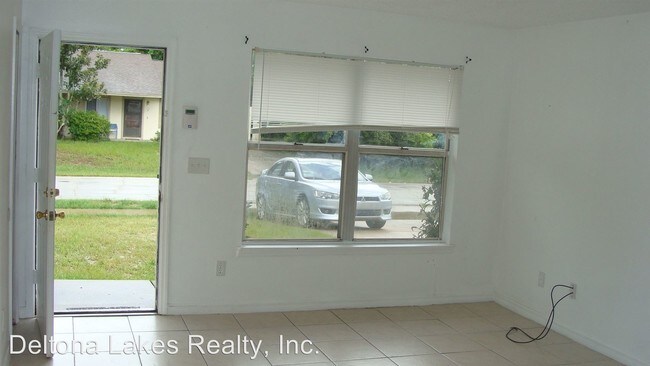 Foto del edificio - 121 Cascade St