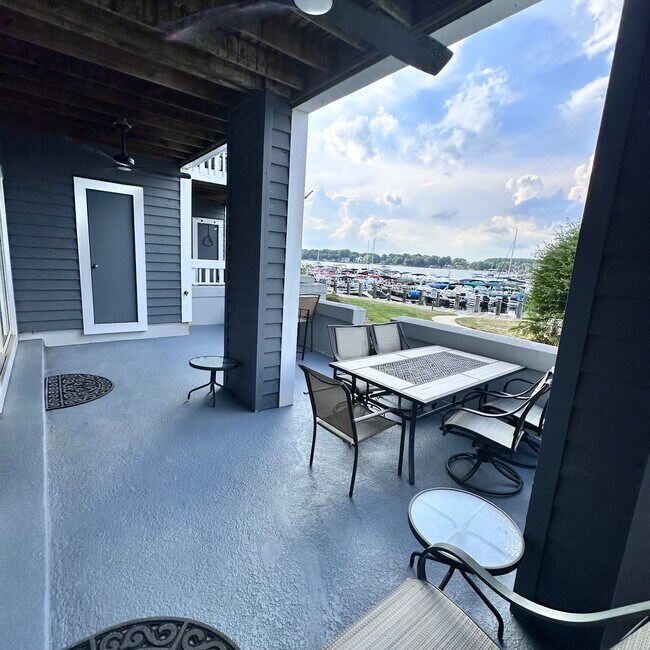 Building Photo - 18713 Vineyard Point Ln