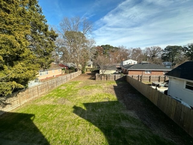 Rear Yard - 8644 Devon St