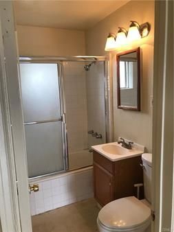 Foto del edificio - 81 N Greenwood Ave