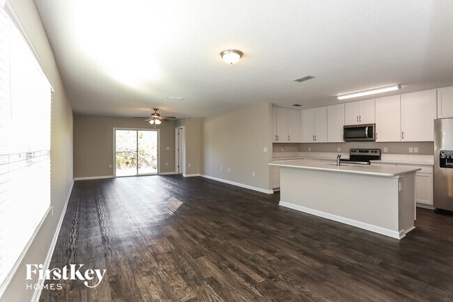 Foto del edificio - 12464 Orchard Grove Dr