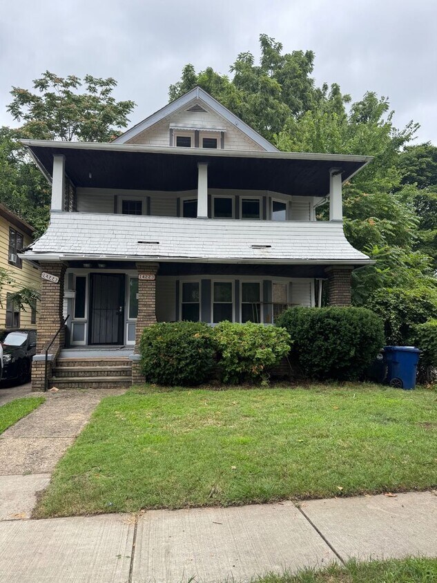 Primary Photo - 14221 Glenside Rd