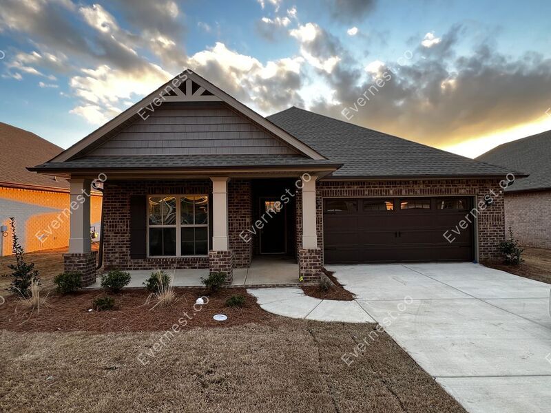 6524 Oak Meadow Dr, Owens Cross Roads, AL 35763 House Rental in Owens