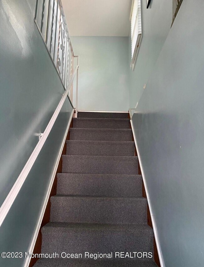 Foto del edificio - 222 Norwood Ln