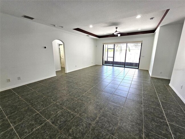 Building Photo - 5220 Echo Ln