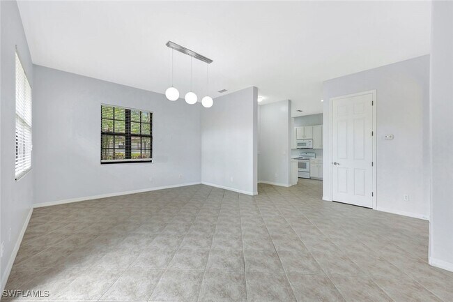 Foto del edificio - 1126 Medan Ct N