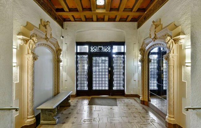 Building Photo - 2 bedroom in San Francisco CA 94109