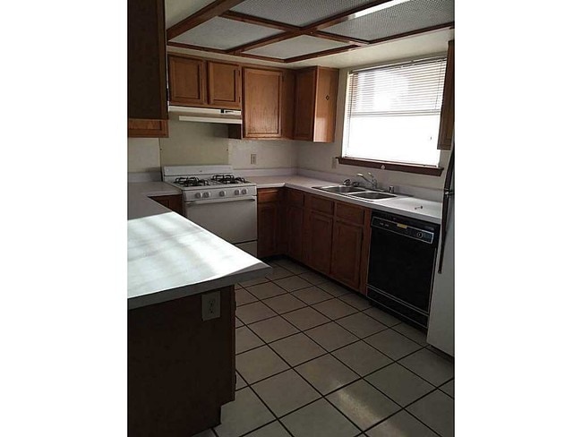 Building Photo - 1361 Trudy Elaine Dr