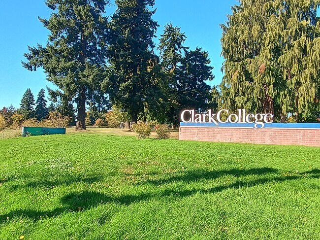 Foto del edificio - 1815 G St