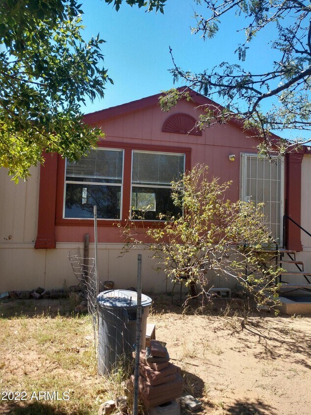 5902 E Calle De La Tierra, Hereford, AZ 85615 House Rental in