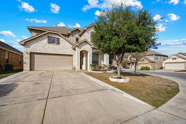 Building Photo - 4 Bedroom 2.5 Bathroom located in Waterford Park Subdivision