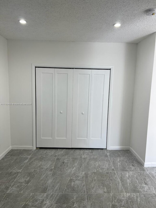 Building Photo - 13944 SW 157th St