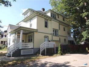 Building Photo - 382 Winthrop Ave