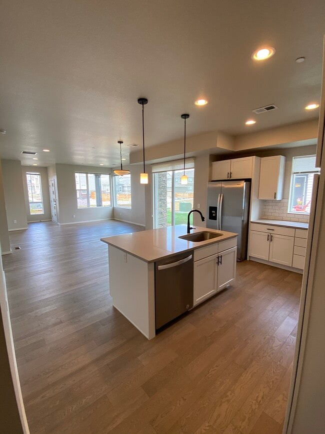 Large downstairs with kitchen island - 2614 Avenger Pl #5