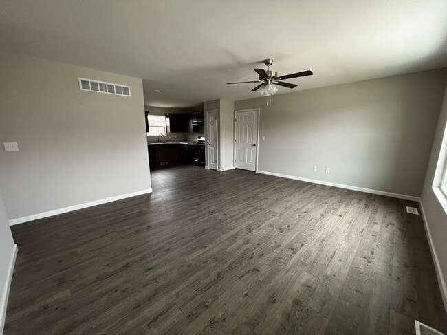 Building Photo - 106 Springfield Hts Dr