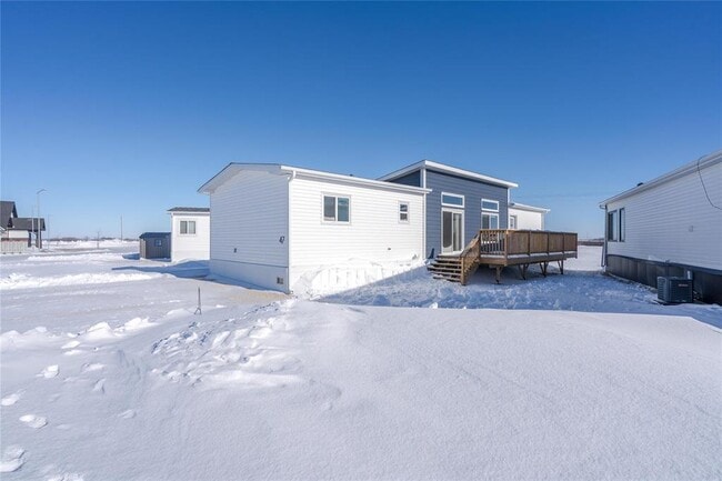 Photo du bâtiment - 47 Prairie Oak Dr