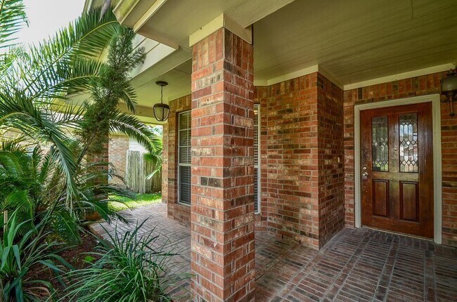 Building Photo - 2415 Teal Run Pl Dr
