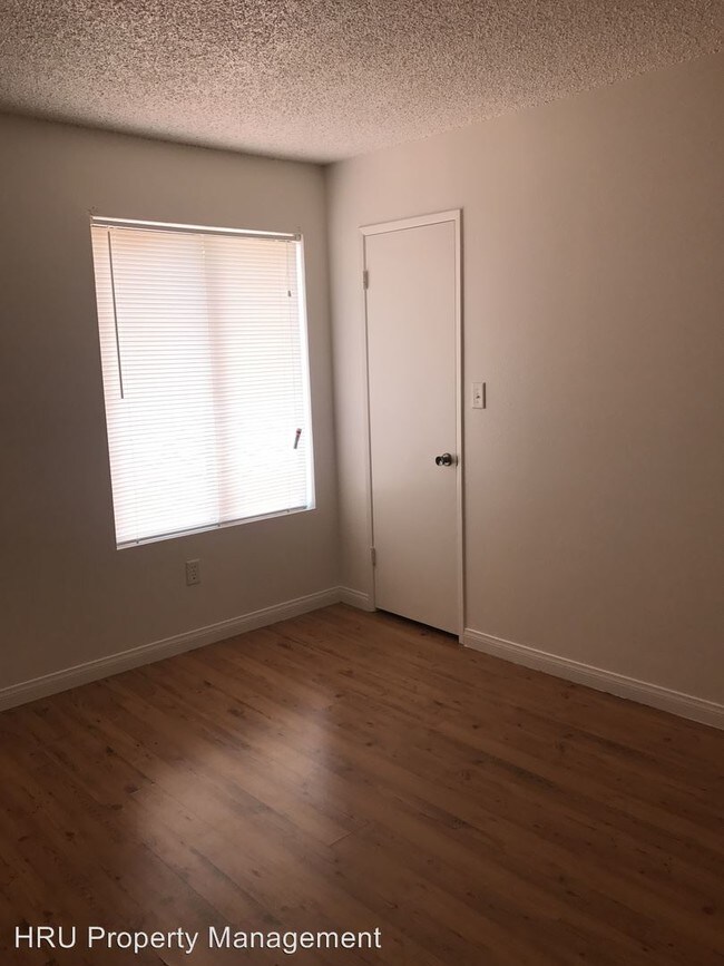 Building Photo - 4407 Isla Verde St