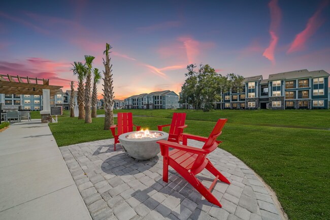 Building Photo - 500 East Apartments