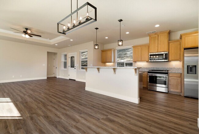 Foto del edificio - Beautiful 3 bedroom, 2 bath home in Paradise! Open Floor Plan with Attached Garage!