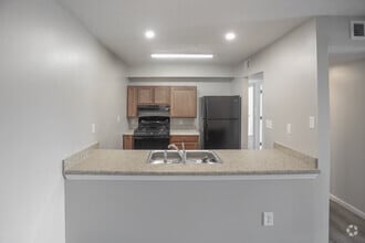 Interior Photo - Twyckenham Apartments