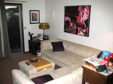 Sala de estar - 4728 Seward St