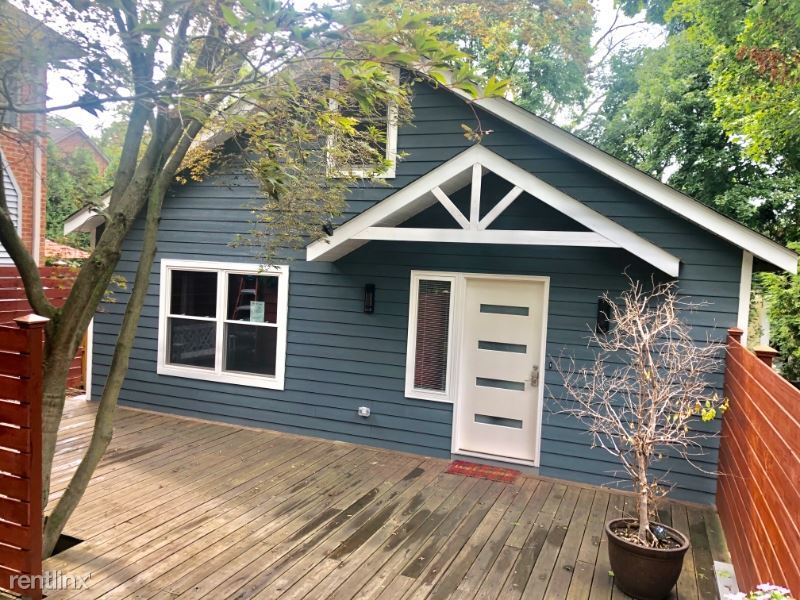 Primary Photo - 4 br, 3 bath House - 1769 Rogers Ave