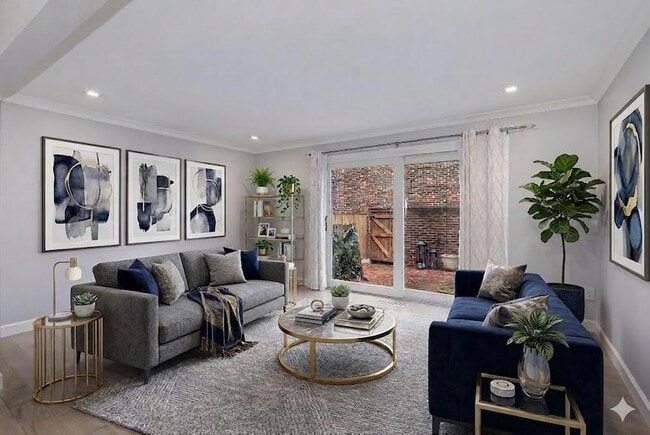 Photo - 935 S Taylor St Townhome