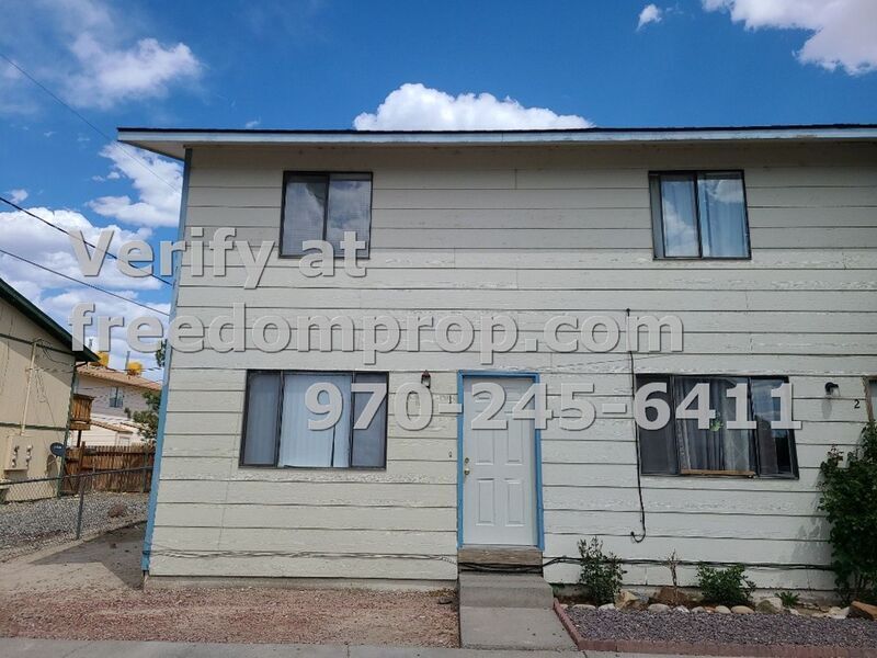 Primary Photo - 3230 Rood Cir E