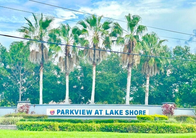 Building Photo - Beautiful Home in Parkview at Lake Shore