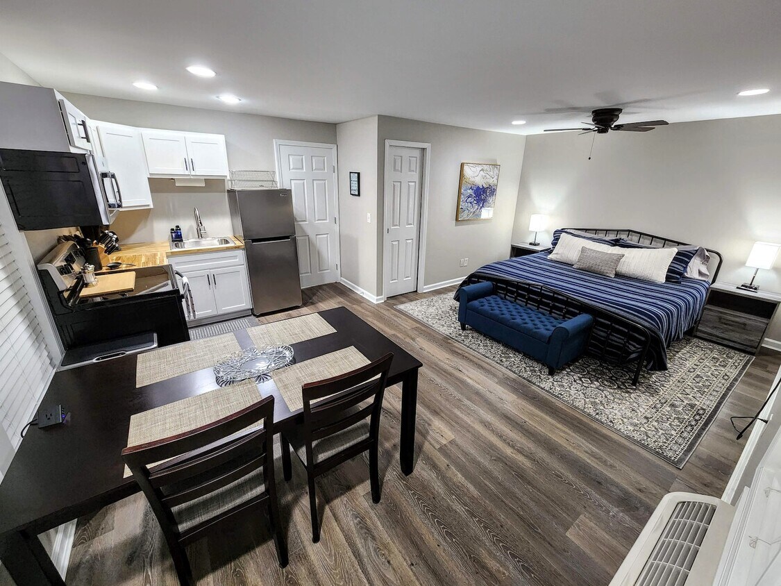 6005 2nd St Unit 710 Vine St. RR, Imperial, MO 63052 Room for Rent