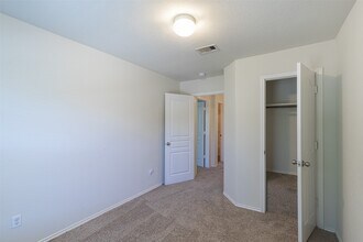 Building Photo - 16734 Libson Falls Dr