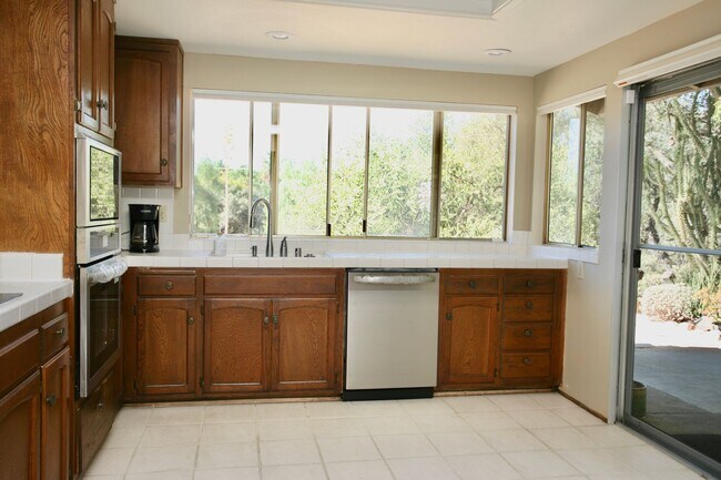 Foto del edificio - Country Living in Alpine ~ 4 Br 3 Ba