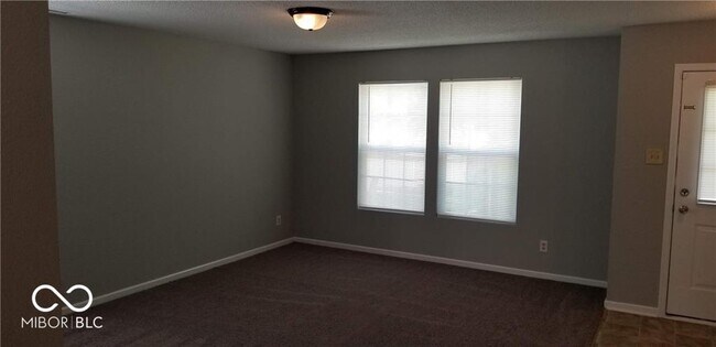 Foto del edificio - 14425 Black Farm Dr