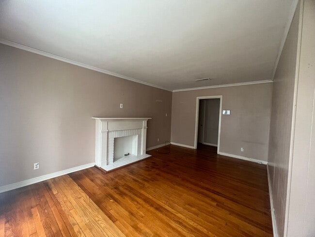 Foto del edificio - 4414 Akard Ave