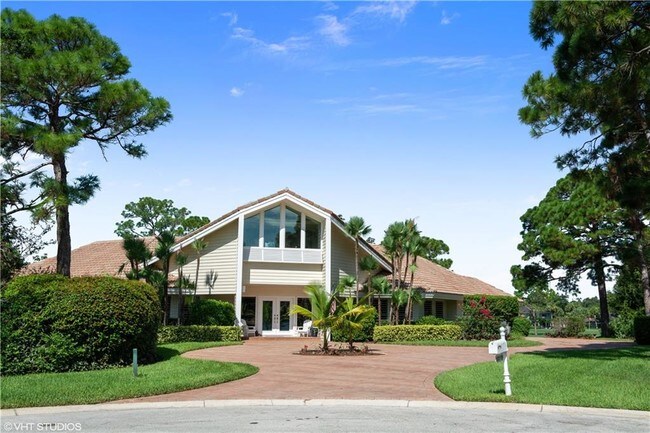 Building Photo - 10119 Bay Tree Ct