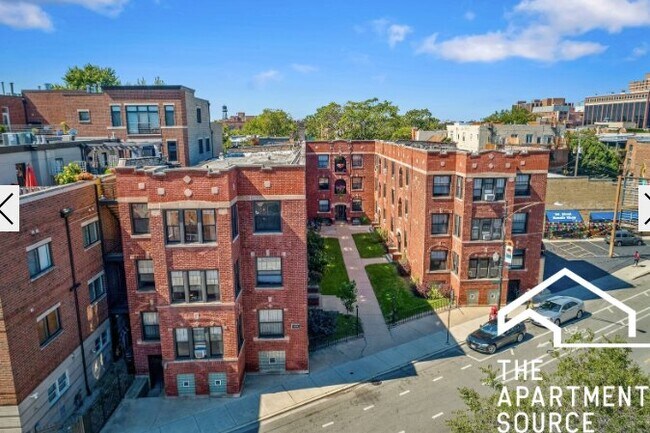 Foto del edificio - 2887 N Clark St