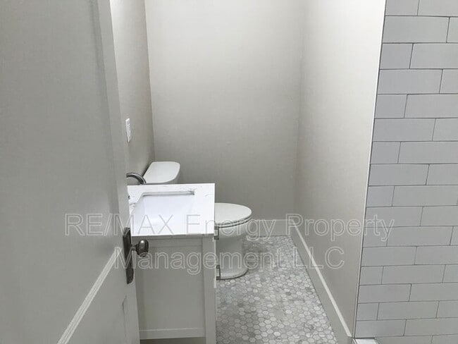 Building Photo - 4327 Butler Pl