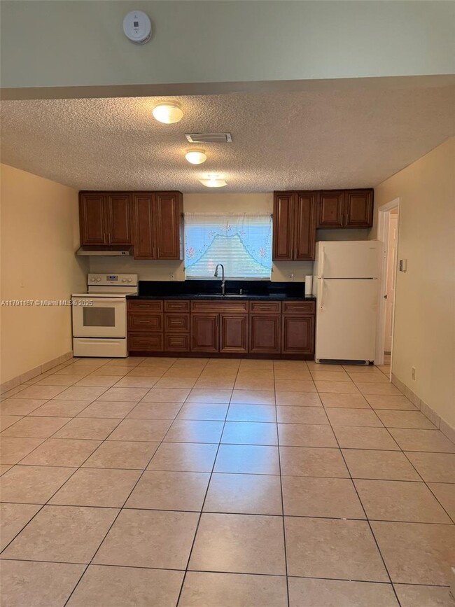 Foto del edificio - 312 N 62nd Ave