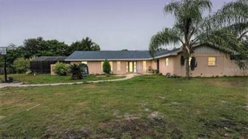 Photo - 1674 Louis Dr