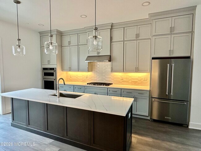 Foto del edificio - 50 Augustus Dr