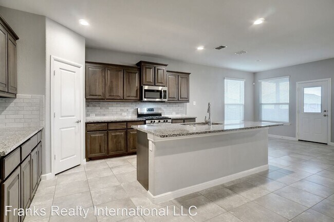 Foto del edificio - 4 br, 2 bath House - 424 Windsail Lane