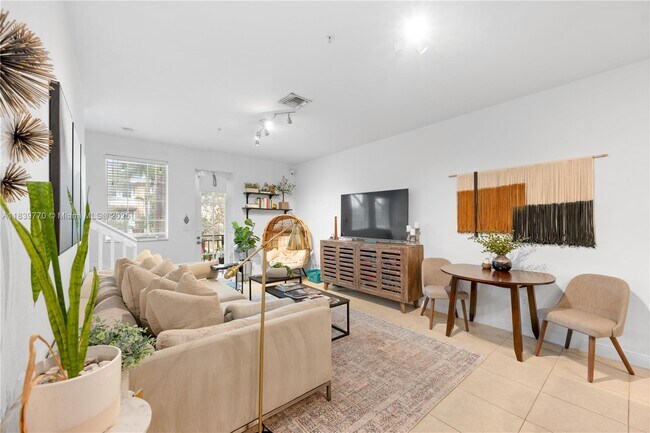 Foto del edificio - 1030 SW 147th Ave