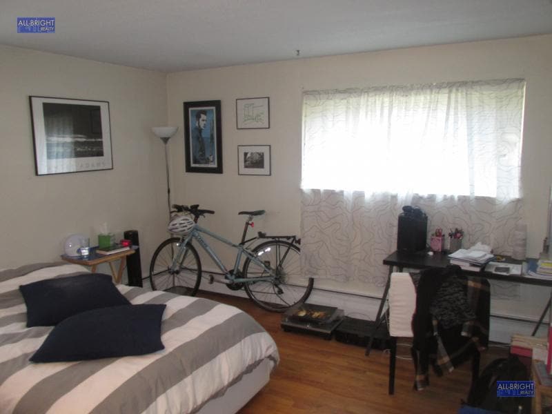 Foto principal - 290 Corey Rd