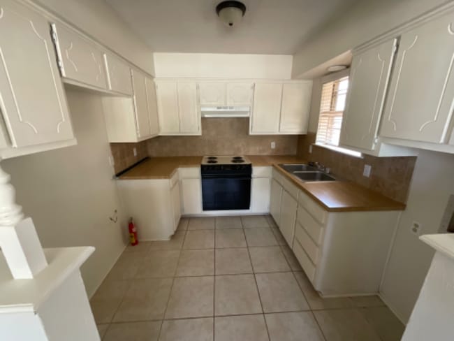 Foto del edificio - 4137 Beard Ave