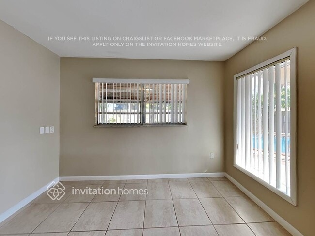 Foto del edificio - 12721 SW 147th St